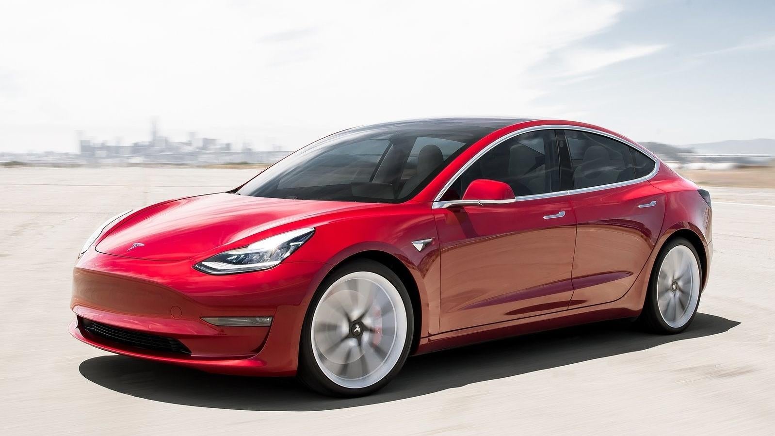 Tesla Launches Flash Sale to Boost Sales Ahead of EV Tax Break